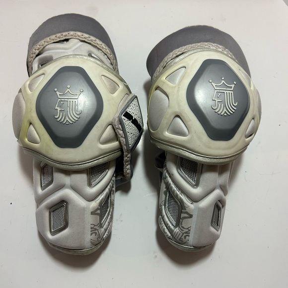 Brine King 3 Arm Guards Black Model Part Item Number LAGKIN1M - Picture 1 of 3